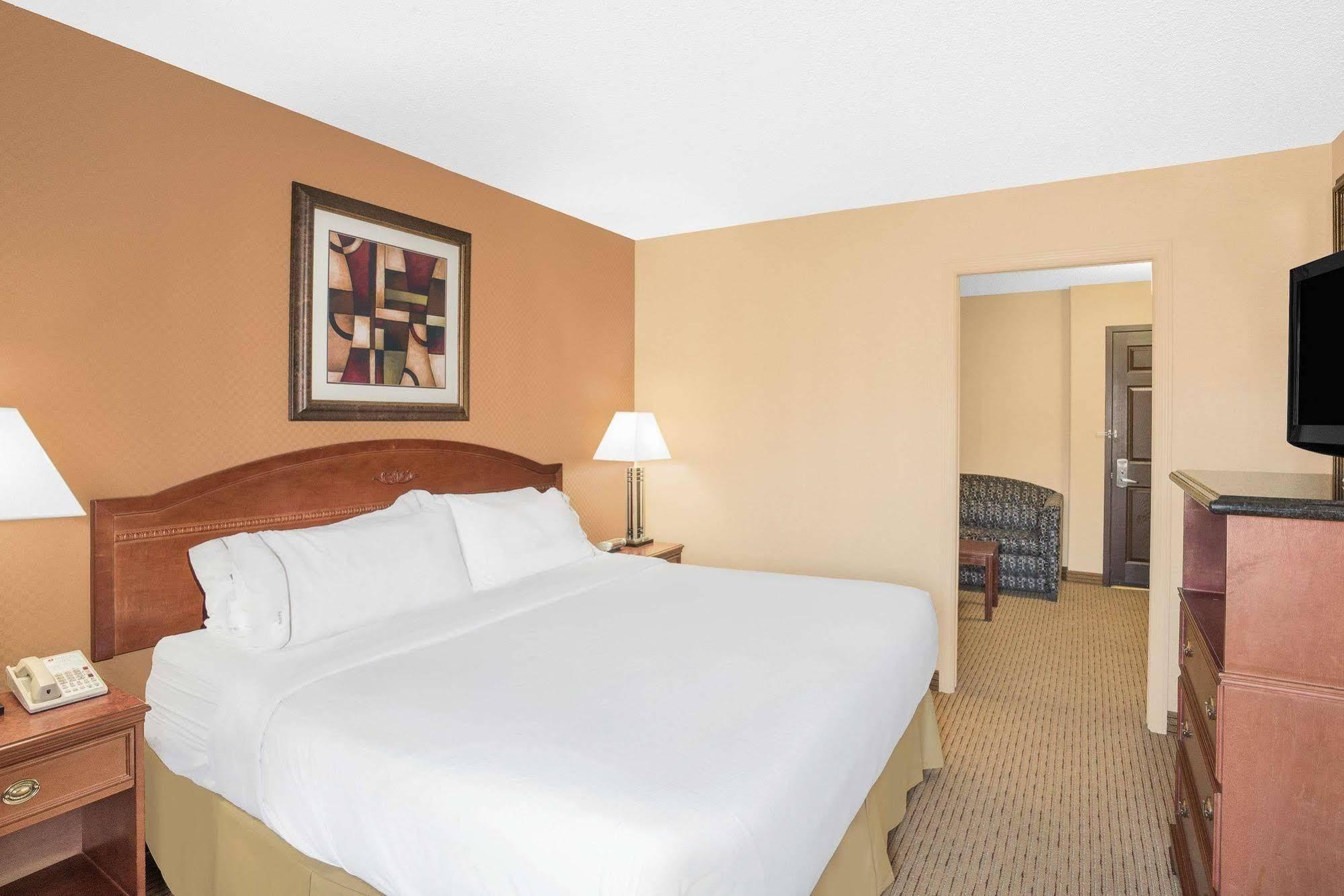 Best Western Plus West Edmonton Extérieur photo