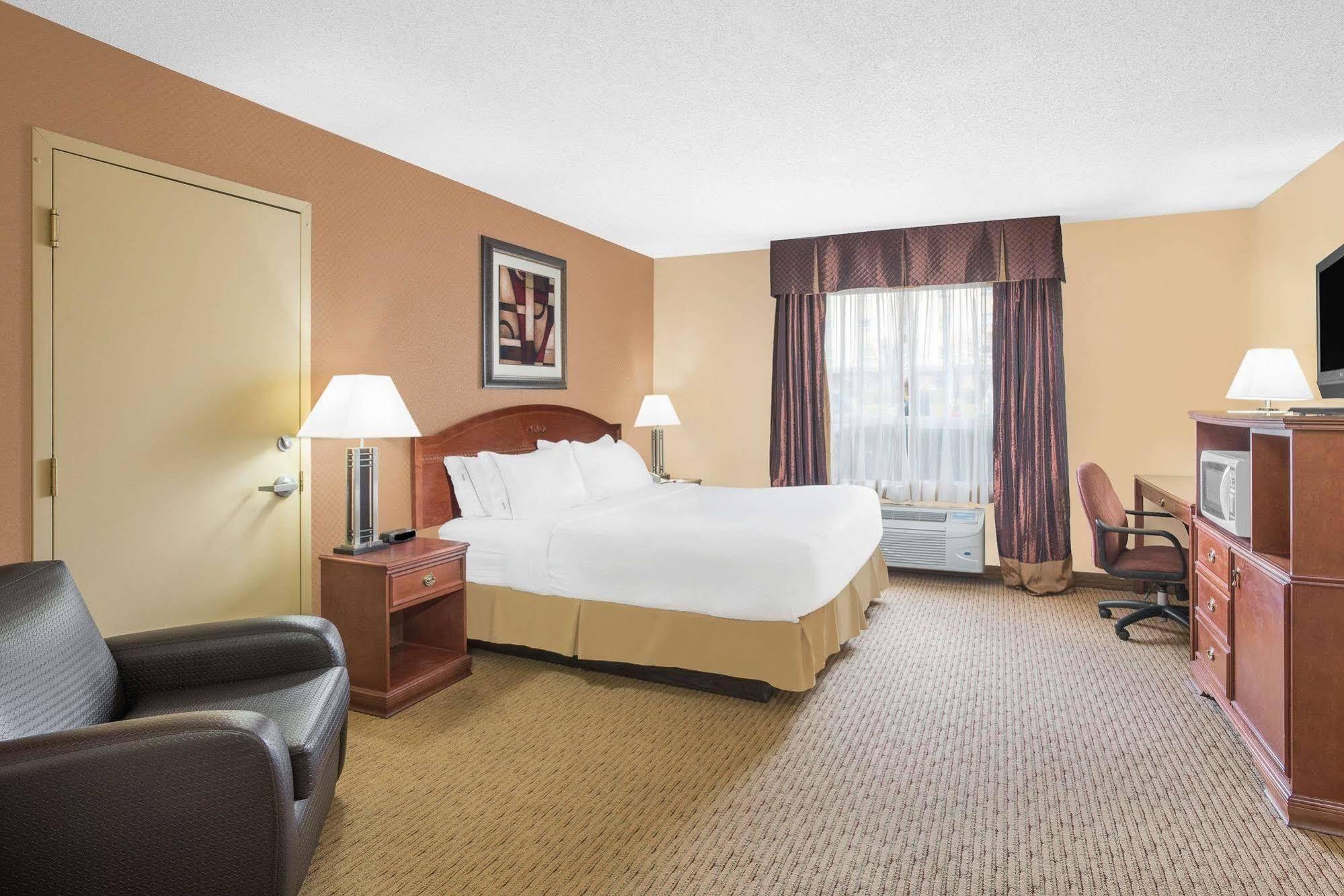 Best Western Plus West Edmonton Extérieur photo