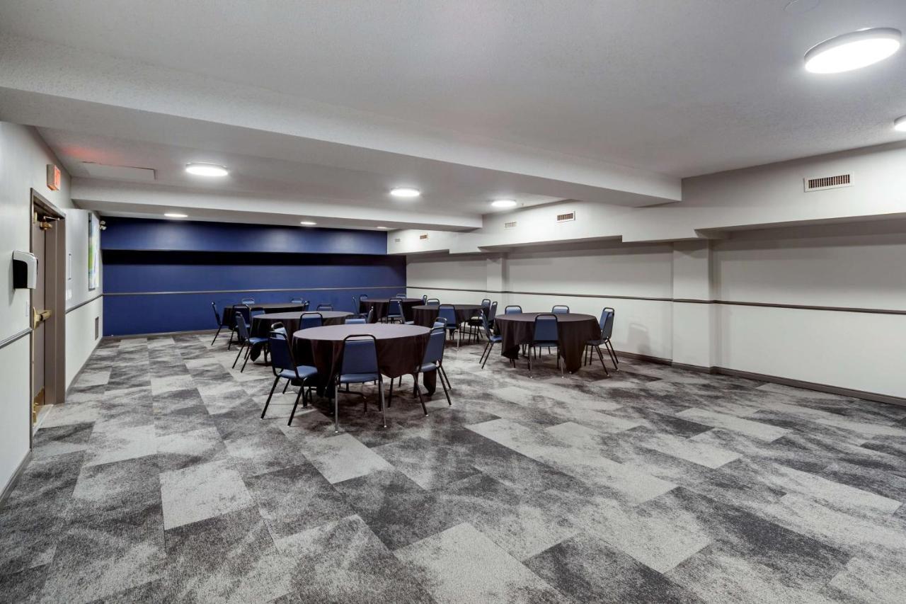 Best Western Plus West Edmonton Extérieur photo