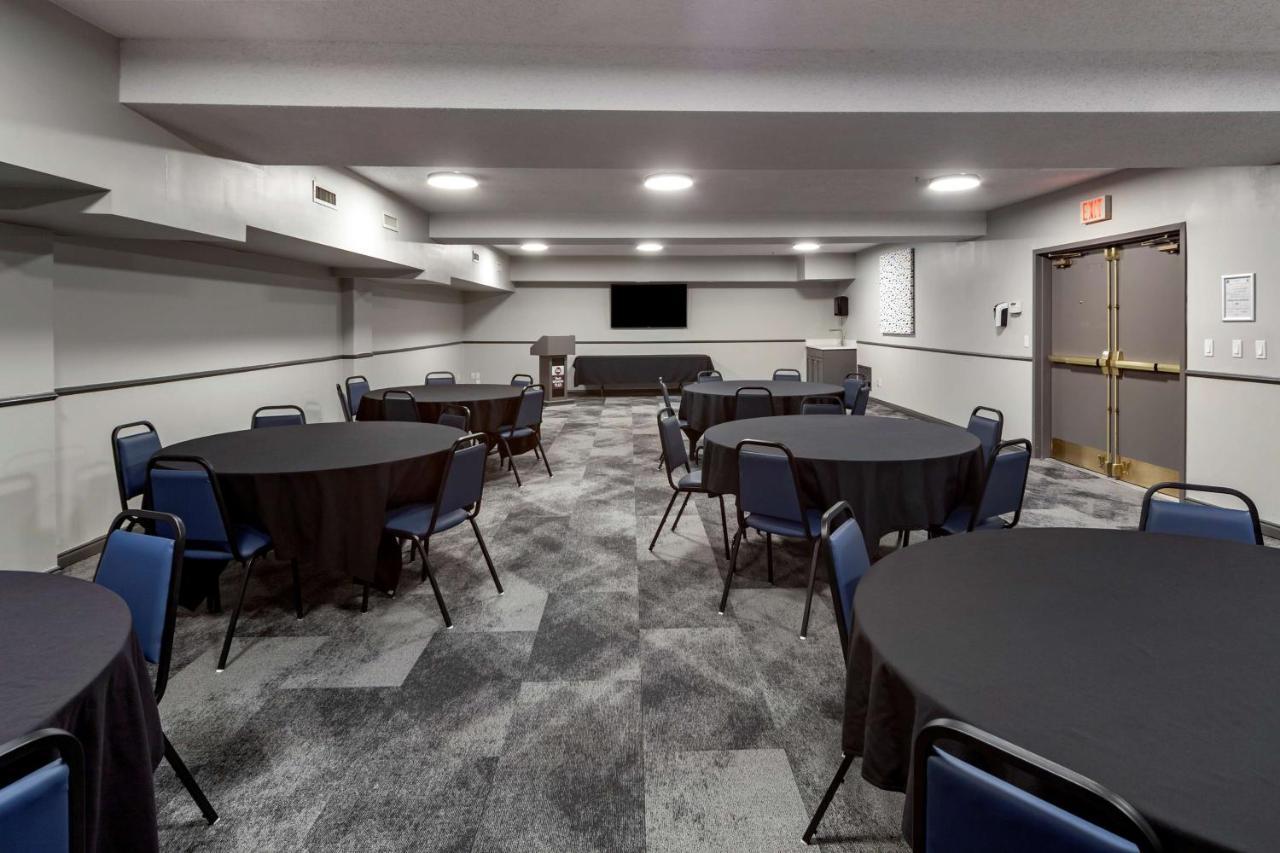 Best Western Plus West Edmonton Extérieur photo