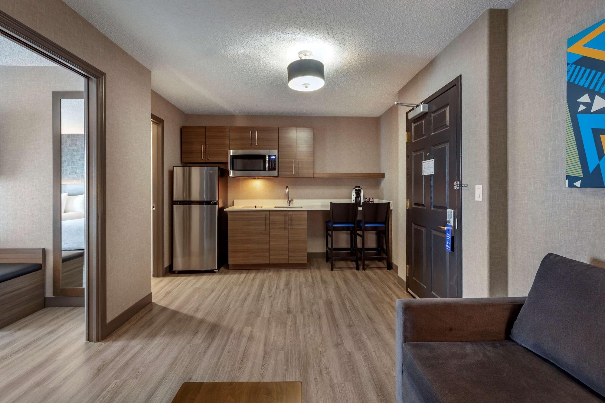 Best Western Plus West Edmonton Extérieur photo